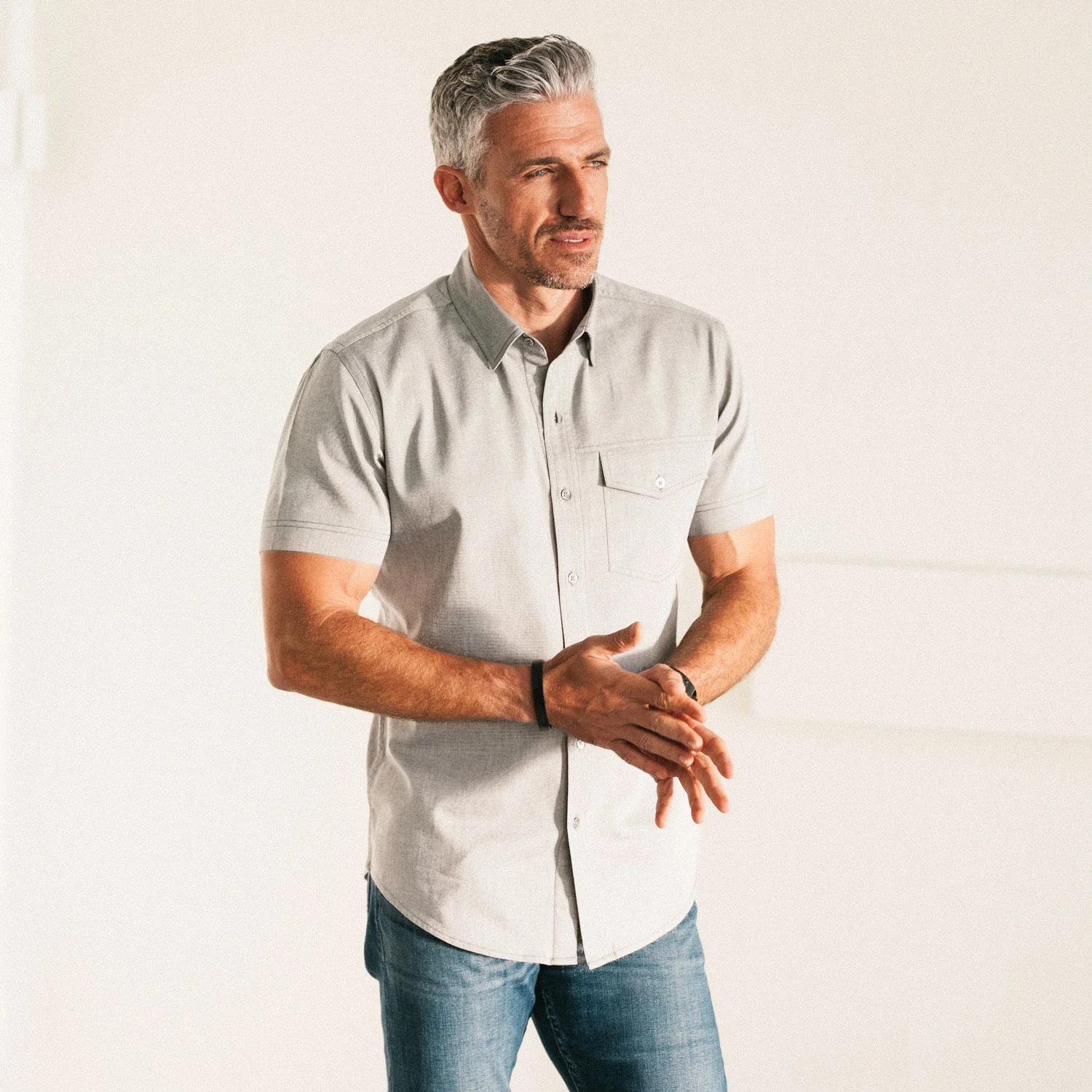 Author Short Sleeve Casual Shirt – Aluminum Gray Cotton Oxford - Image 4